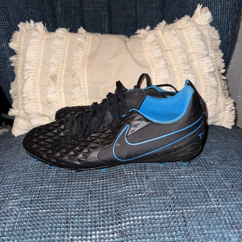 Nike Legend 8 Tiempo Cleats
